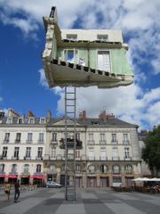 Leandro Erlich